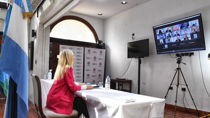Exposiciones de las presidencias de comisiones del FOVIRA