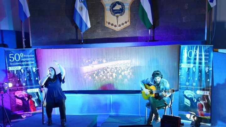 La música de Silvia Lobos y Fabio Vallejo en el Mes de la Cultura del FOVIRA