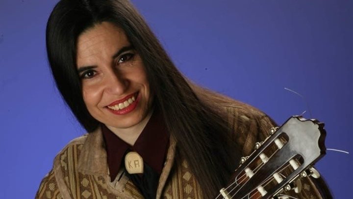 Se cierra el Mes de la Cultura con la música de Karen Arranz. 