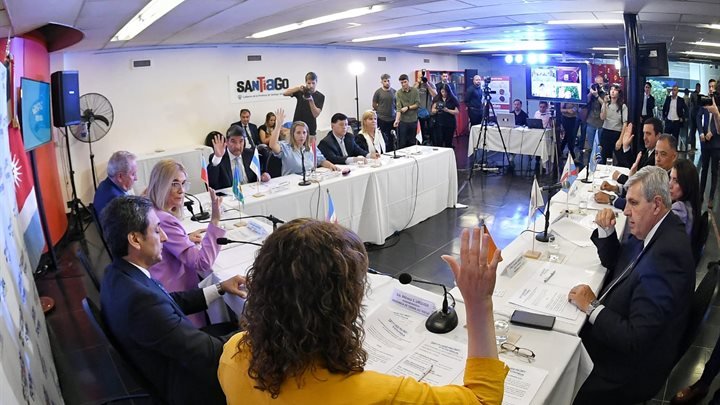 Fovira reeligió a sus autoridades